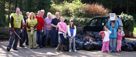 Some of the volunteers with the rubbish collected.